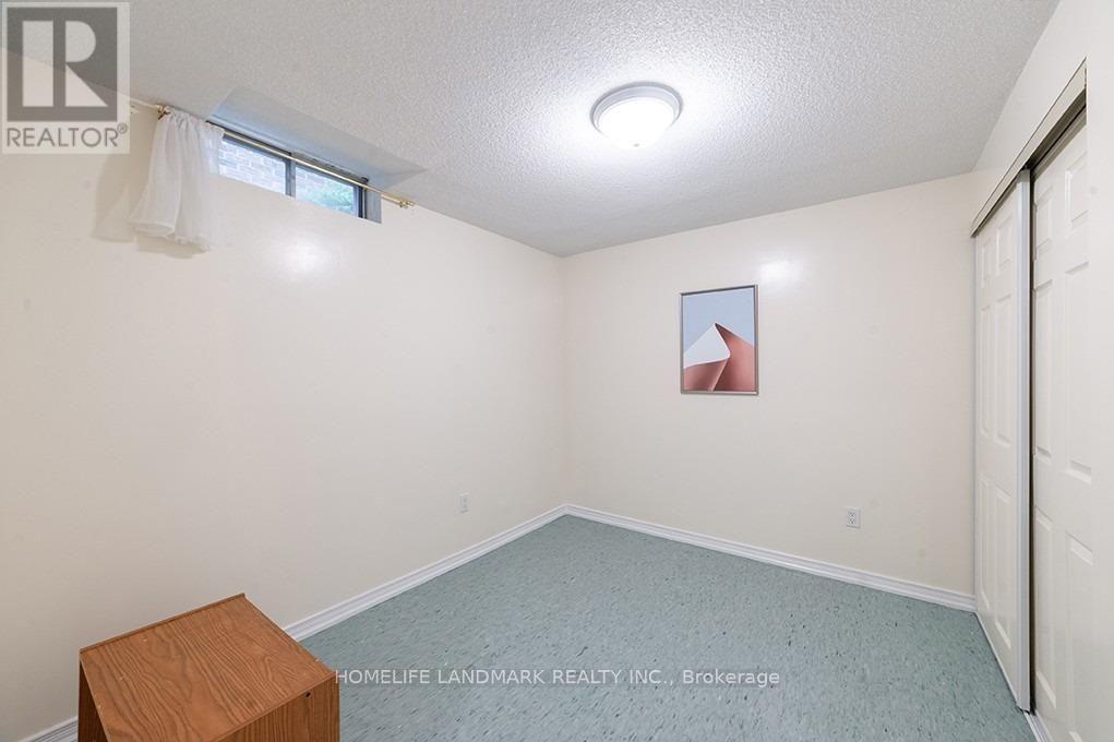 3 MYRNA LANE, Toronto (Agincourt North), Ontario, M1V3N6 — Photo 4