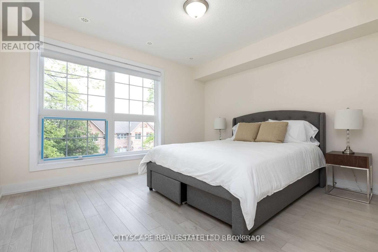 1060 LANSDOWNE AVENUE, Toronto (Dovercourt-Wallace Emerson-Junction), Ontario, M5E0A9 — Photo 11