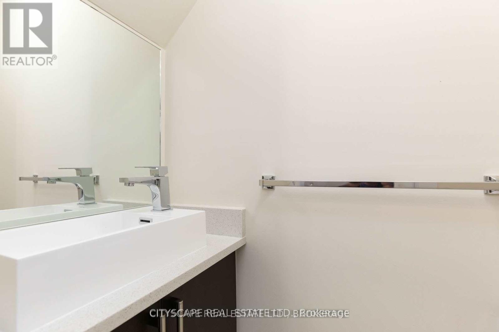 1060 LANSDOWNE AVENUE, Toronto (Dovercourt-Wallace Emerson-Junction), Ontario, M5E0A9 — Photo 19