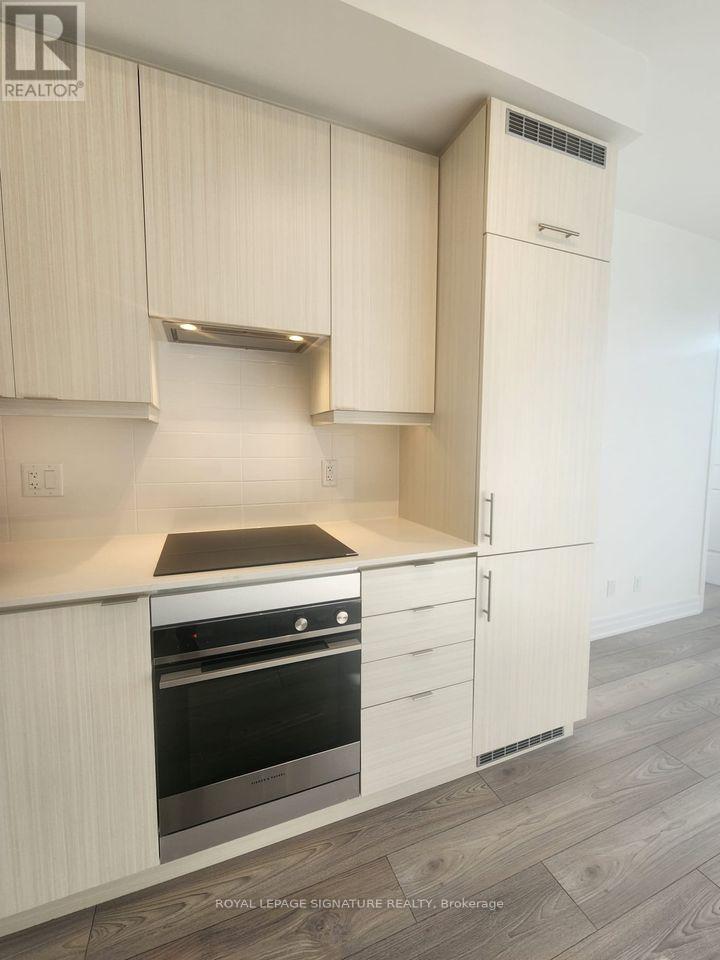 3205 - 36 ELM DRIVE, Mississauga (City Centre), Ontario, L5B1L9 — Photo 6