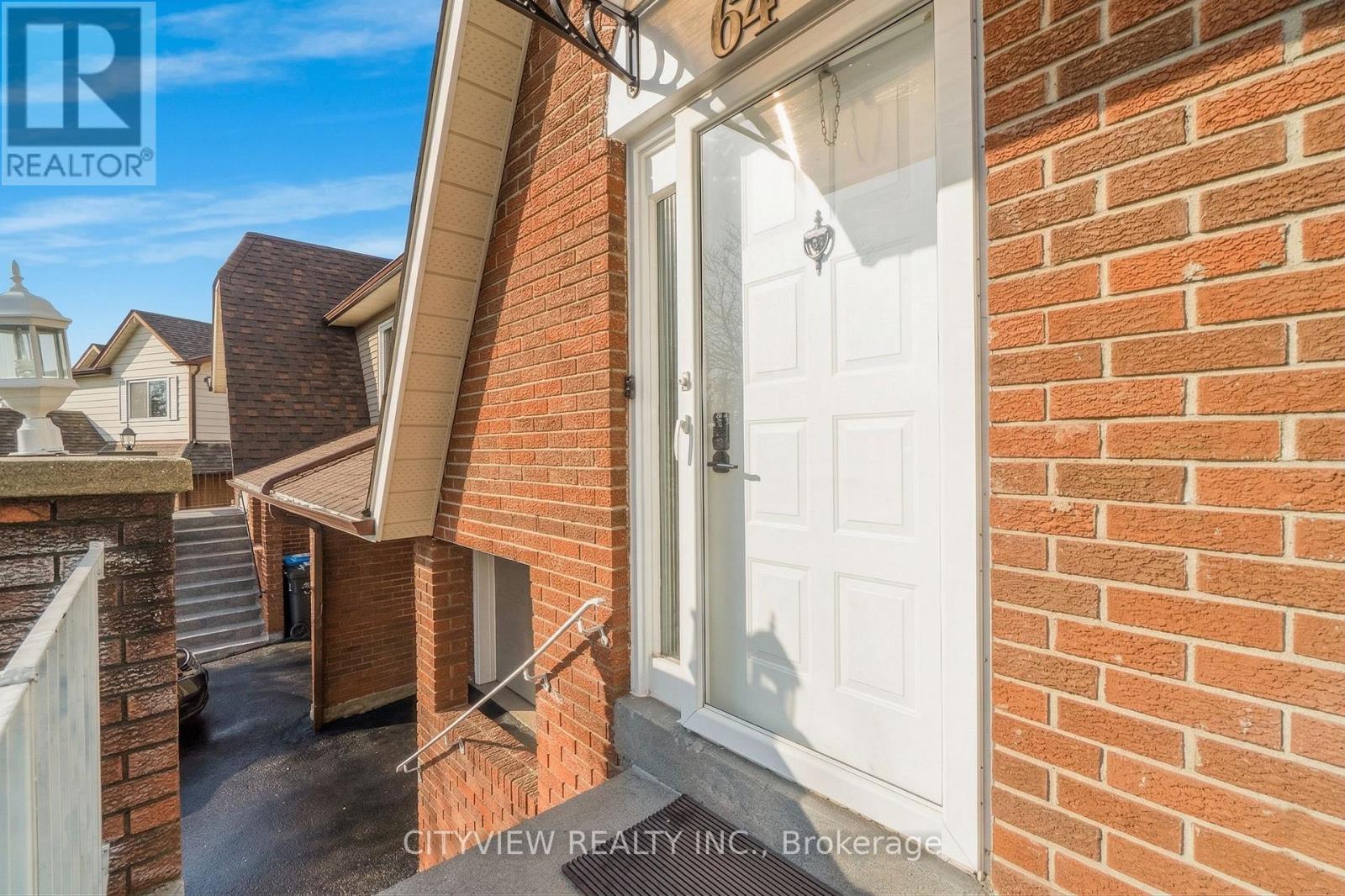 64 FOXACRE ROW, Brampton (Madoc), Ontario, L6V3P5 — Photo 9