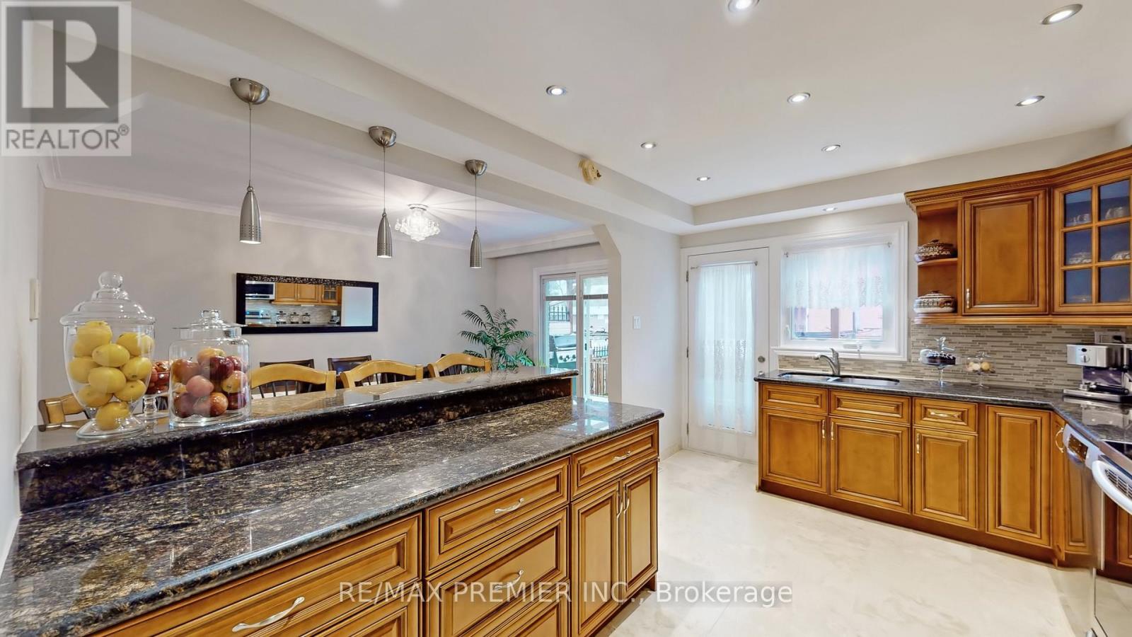 9 TILDEN CRESCENT, Toronto (Humber Heights), Ontario, M9P1V6 — Photo 14