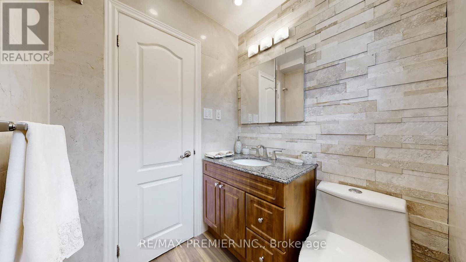 9 TILDEN CRESCENT, Toronto (Humber Heights), Ontario, M9P1V6 — Photo 25