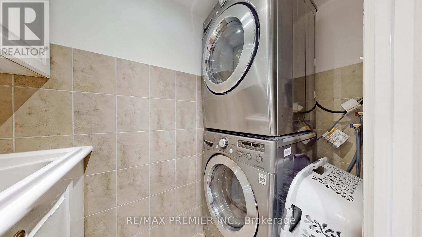 9 TILDEN CRESCENT, Toronto (Humber Heights), Ontario, M9P1V6 — Photo 36