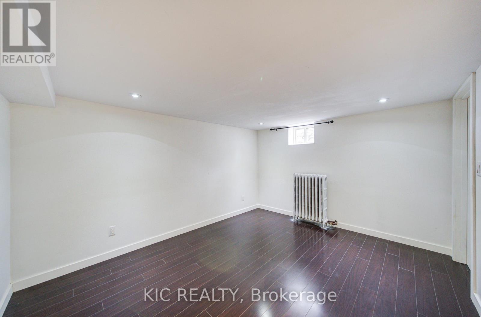 35 MONTCALM AVENUE, Toronto (Briar Hill-Belgravia), Ontario, M6E4N2 — Photo 26