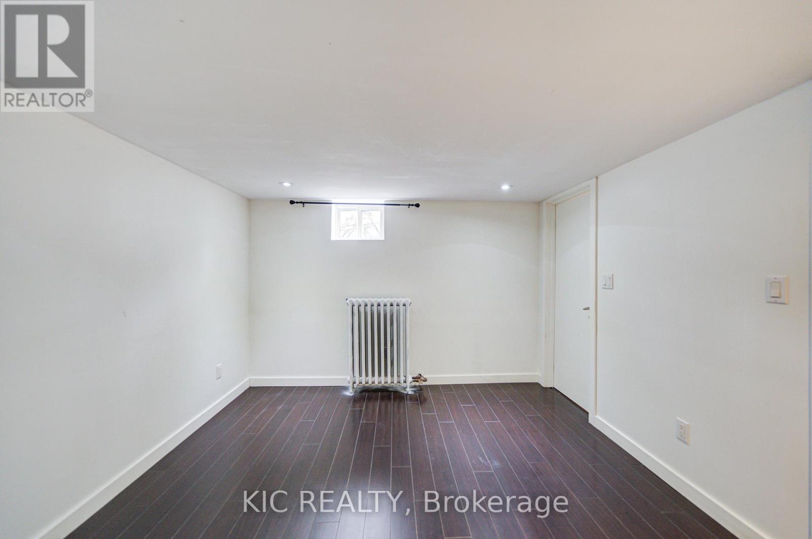 35 MONTCALM AVENUE, Toronto (Briar Hill-Belgravia), Ontario, M6E4N2 — Photo 27