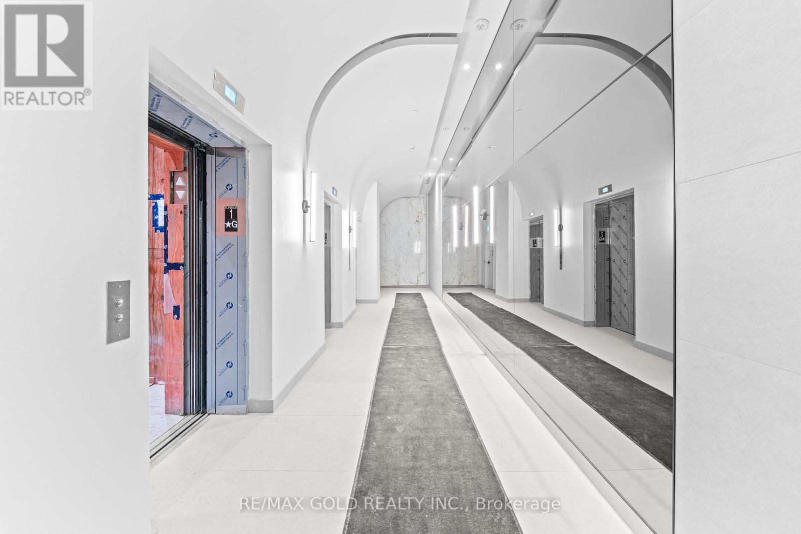 214 - 2075 LAKESHORE ROAD, Burlington (Brant), Ontario, L7R1E2 — Photo 16