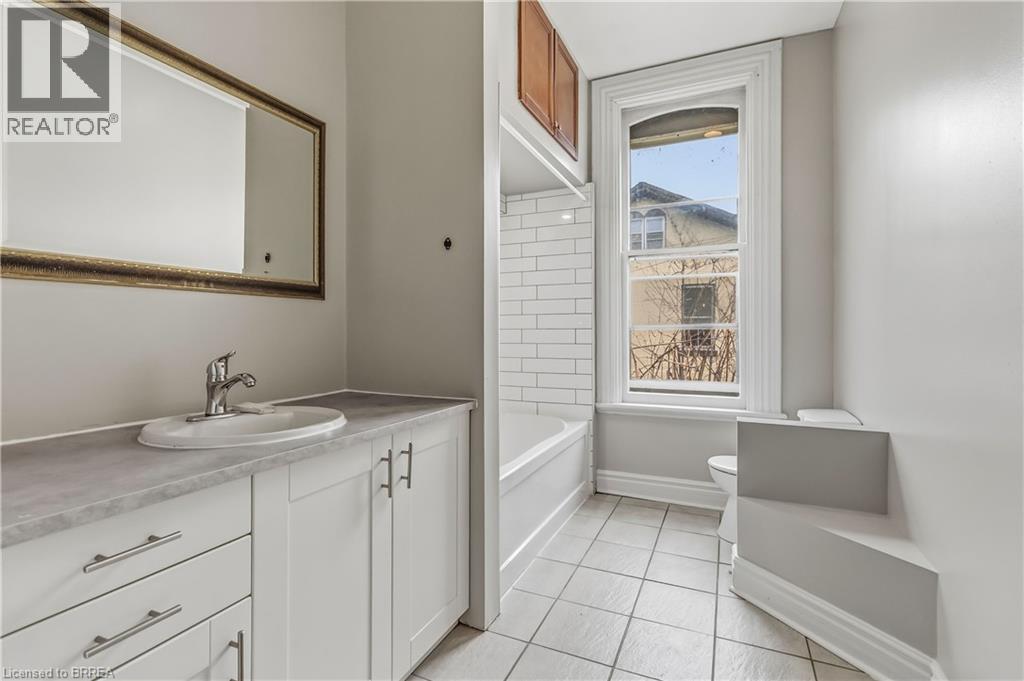 74 PEARL Street, Brantford, Ontario, N3T3N7 — Photo 19