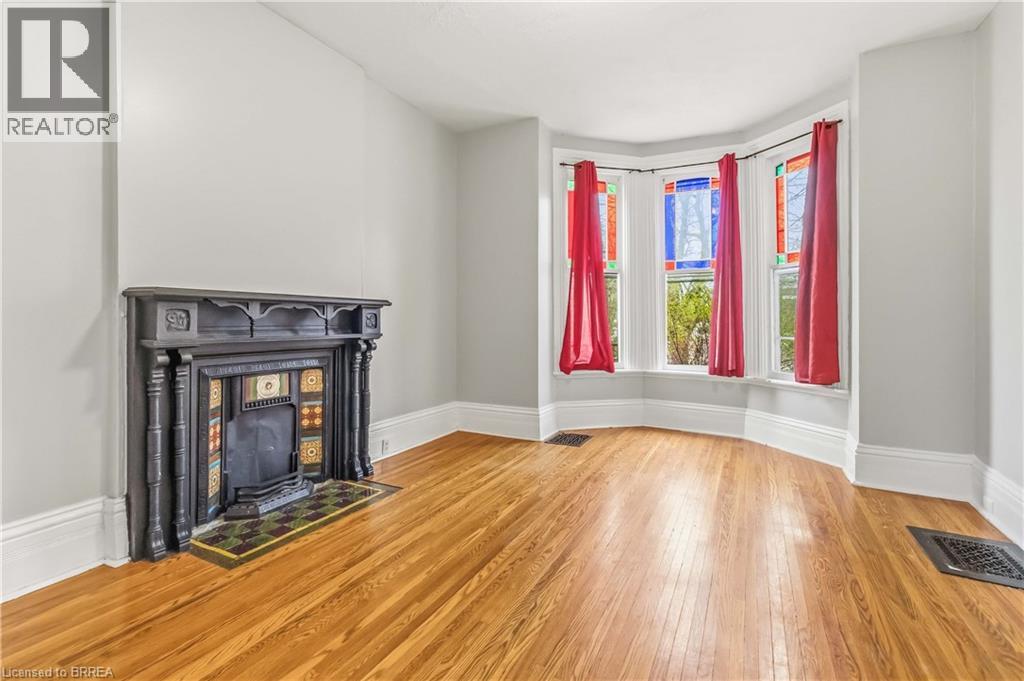 74 PEARL Street, Brantford, Ontario, N3T3N7 — Photo 8