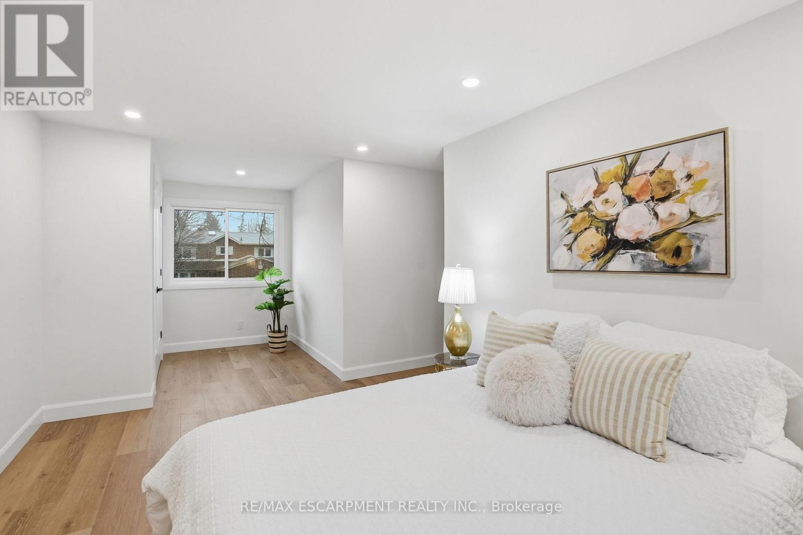 8 CHUDLEIGH STREET, Hamilton (Waterdown), Ontario, L9H7E4 — Photo 26