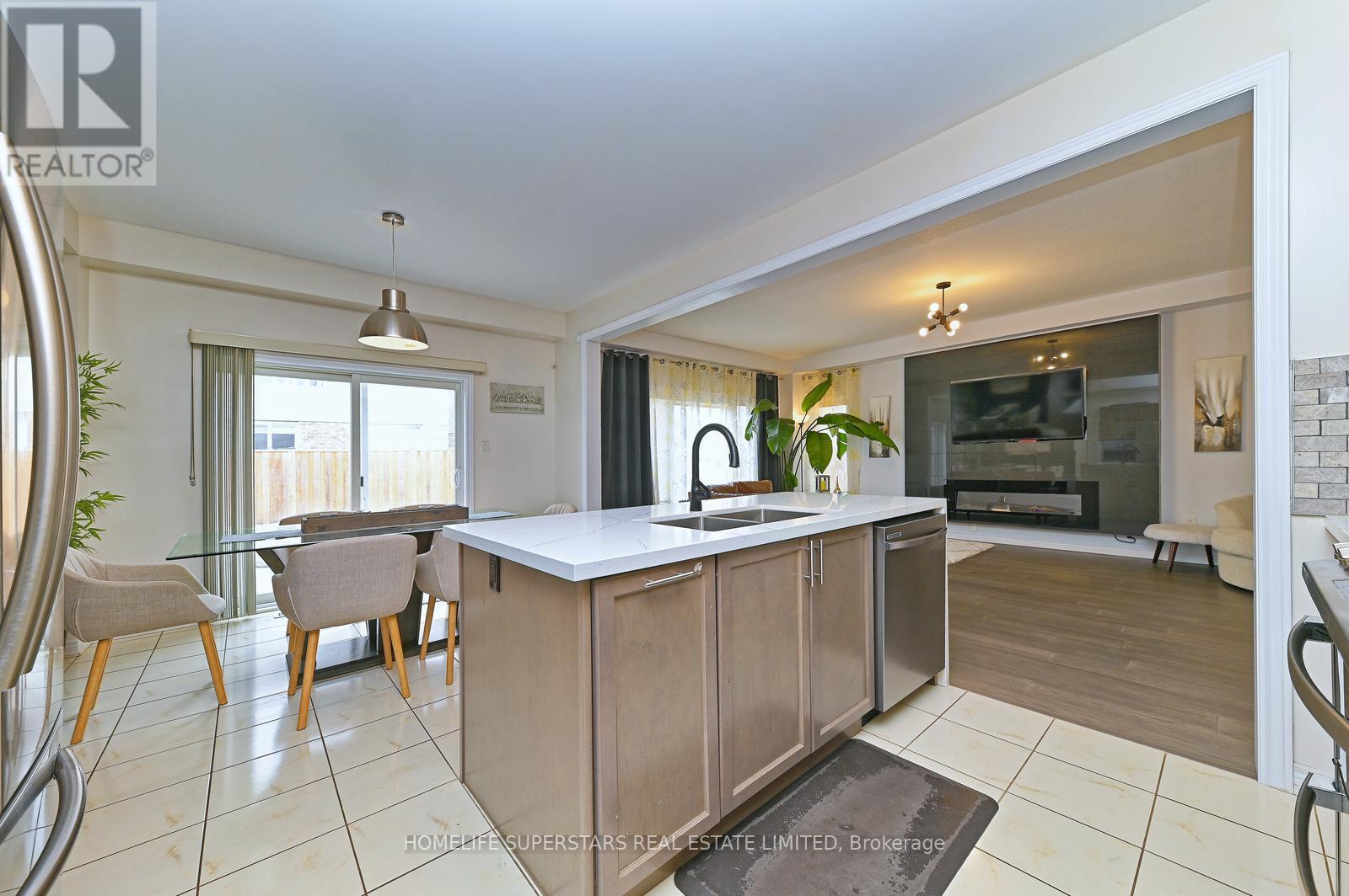 39 KNOTTY PINE AVENUE, Cambridge, Ontario, N3H0B8 — Photo 11