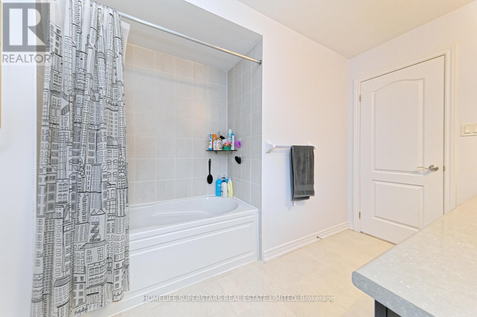 39 KNOTTY PINE AVENUE, Cambridge, Ontario, N3H0B8 — Photo 35