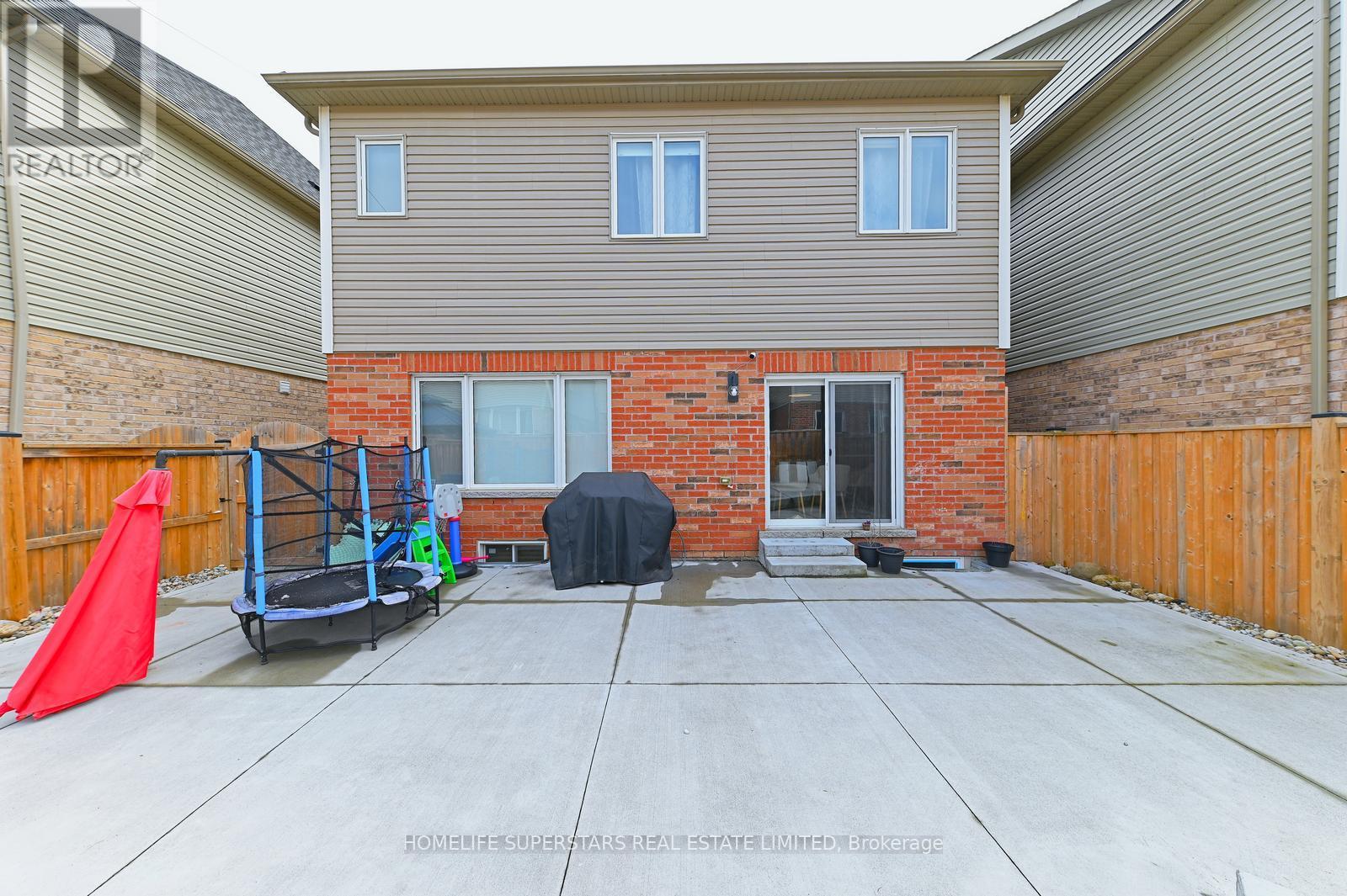 39 KNOTTY PINE AVENUE, Cambridge, Ontario, N3H0B8 — Photo 50