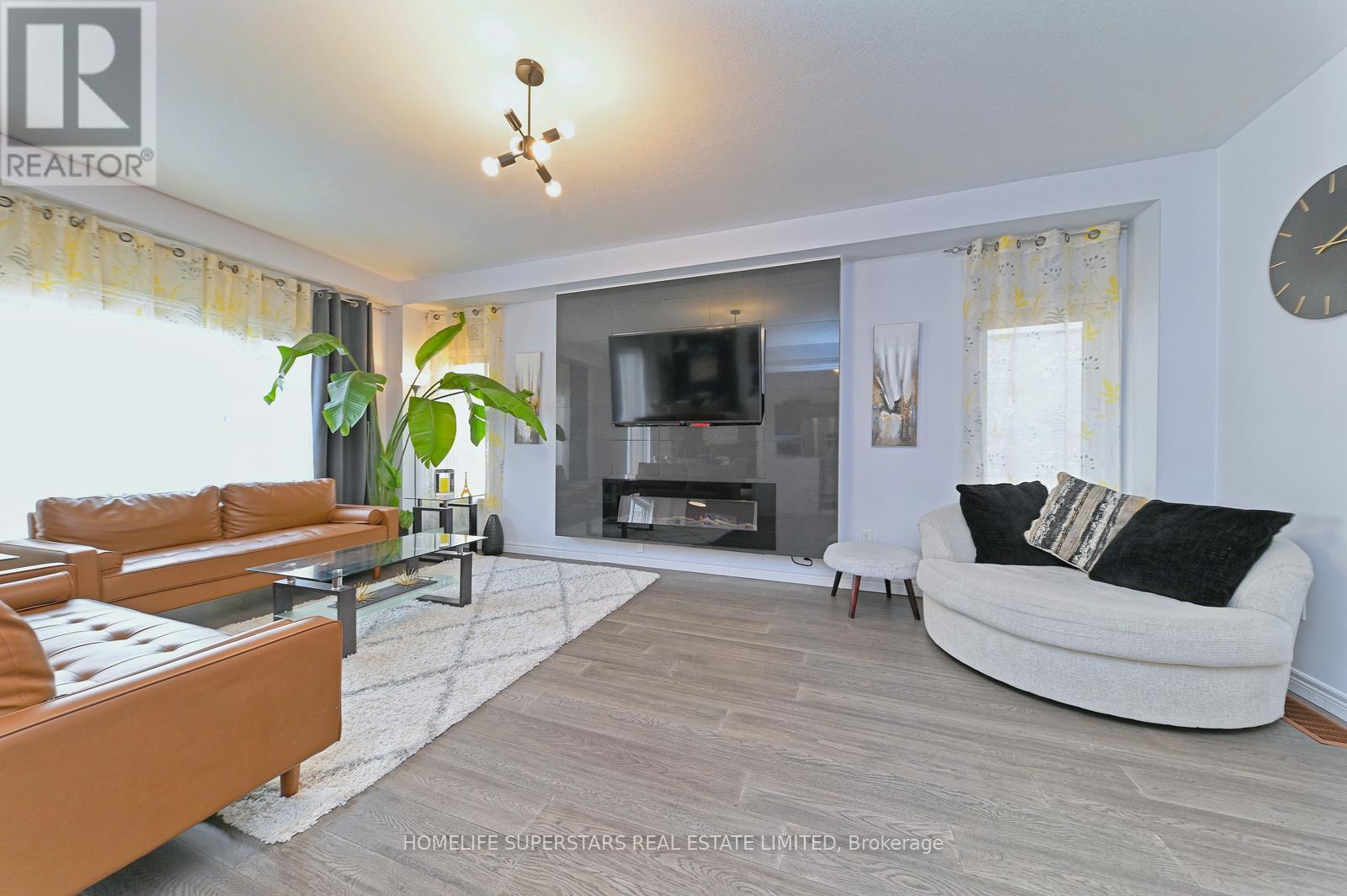 39 KNOTTY PINE AVENUE, Cambridge, Ontario, N3H0B8 — Photo 6