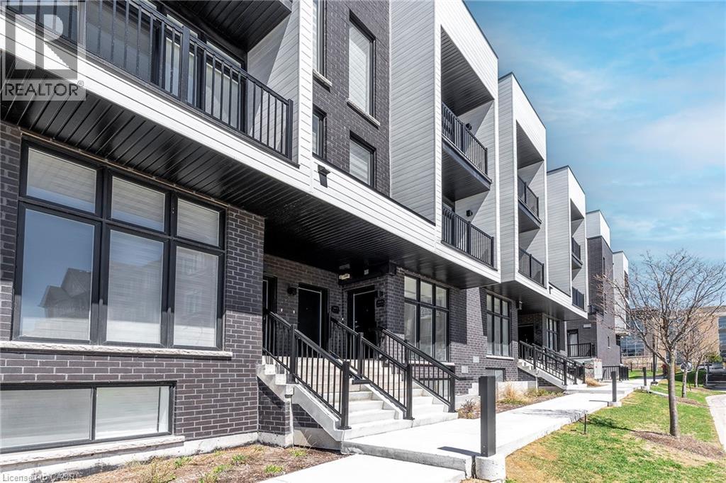 184 ANGUS Drive Unit# 8, Ajax, Ontario, L1S0G5 — Photo 3