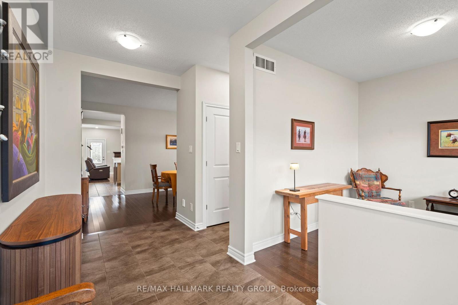 321 HEPATICA WAY, Ottawa, Ontario, K4A0Y9 — Photo 3