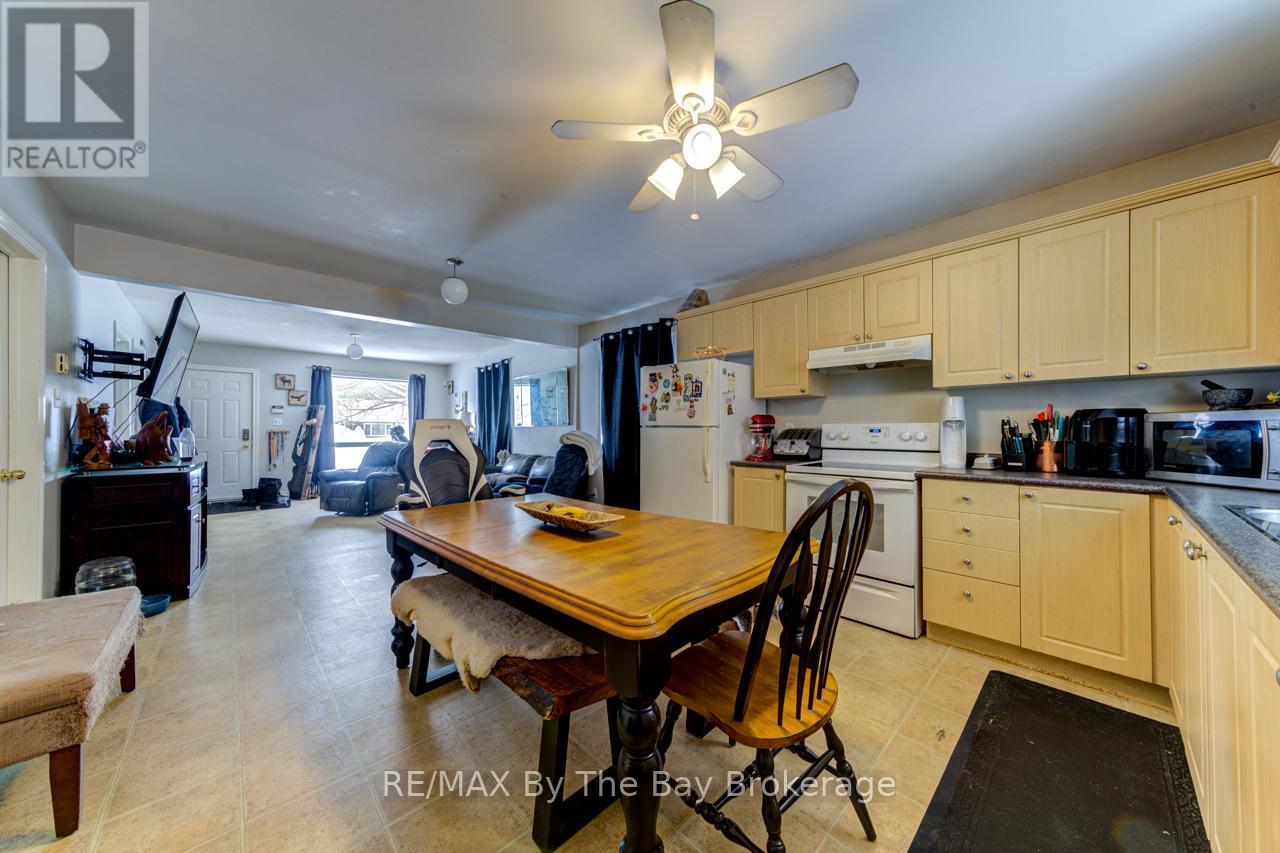 701 RIVER ROAD E, Wasaga Beach, Ontario, L9Z2M3 — Photo 13