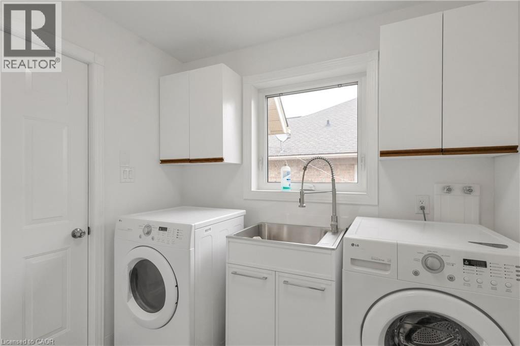 579 PARADISE Crescent, Waterloo, Ontario, N2T2J7 — Photo 19