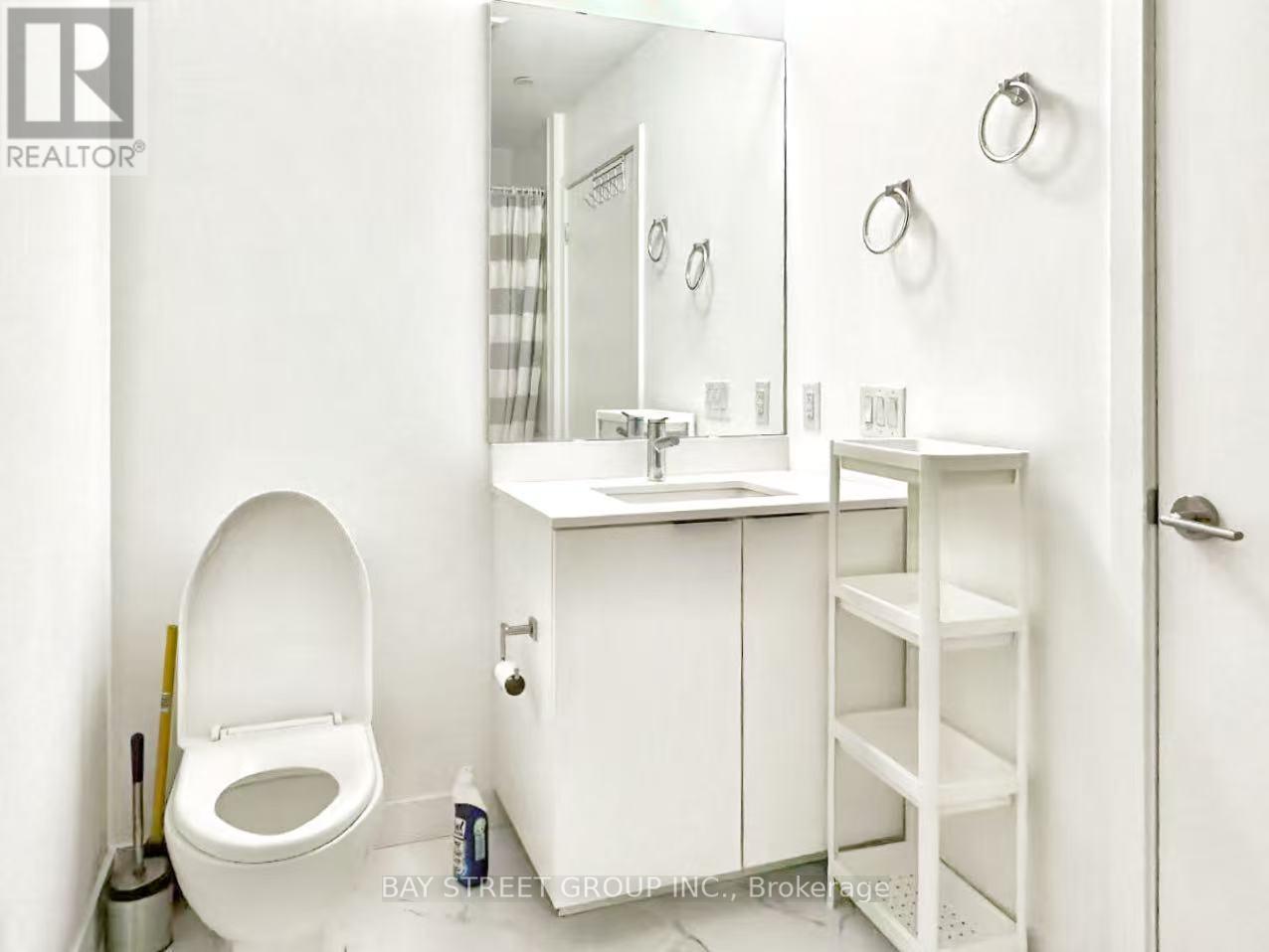 304 - 8 OLYMPIC GARDEN DRIVE, Toronto (Newtonbrook East), Ontario, M2M0B9 — Photo 9