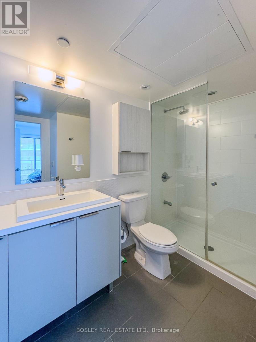 1704 - 2 SONIC WAY, Toronto (Flemingdon Park), Ontario, M3C0P2 — Photo 4