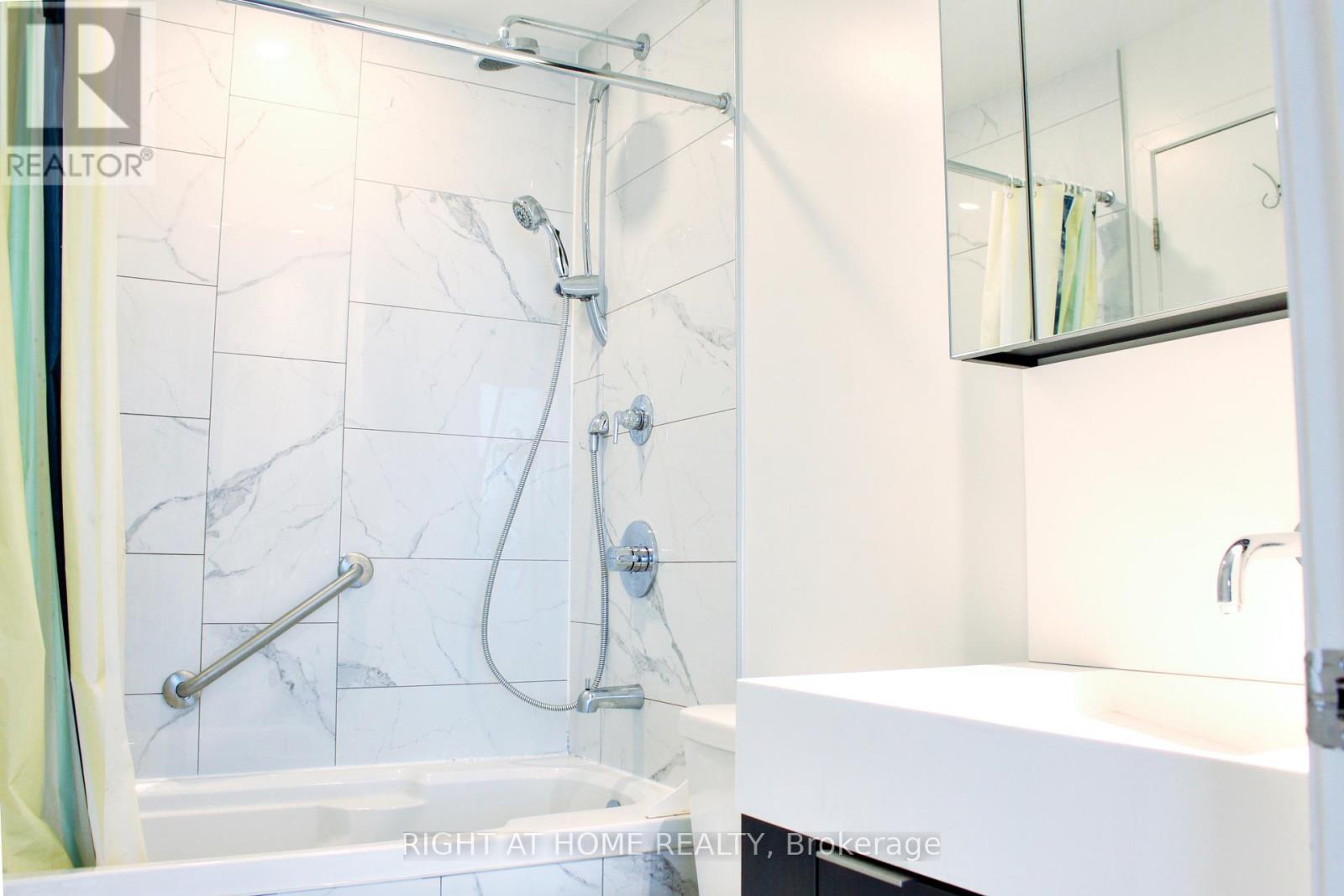 1902 - 15 LOWER JARVIS STREET, Toronto (Waterfront Communities), Ontario, M5E0C4 — Photo 10