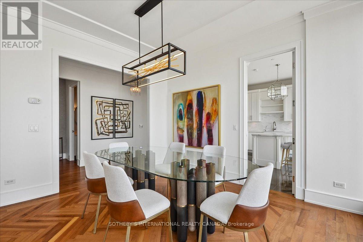 3703 - 183 WELLINGTON STREET W, Toronto (Waterfront Communities), Ontario, M5V0A1 — Photo 13