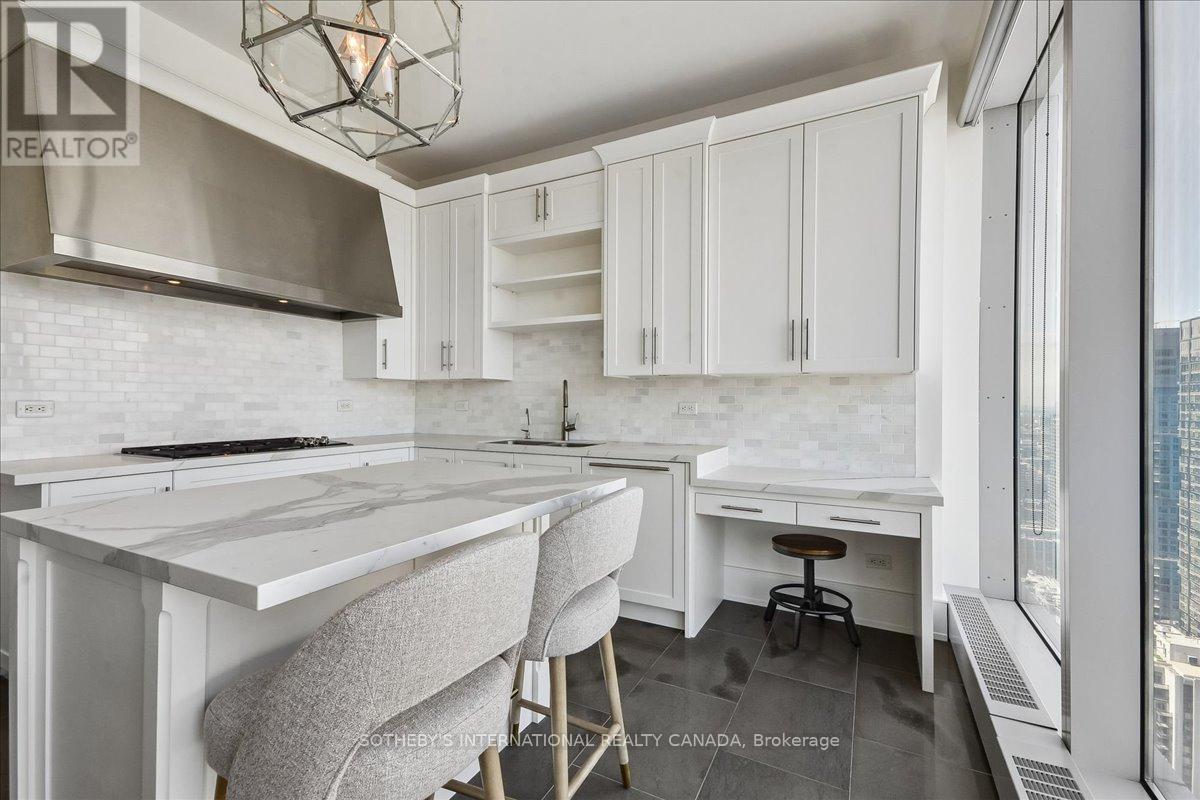 3703 - 183 WELLINGTON STREET W, Toronto (Waterfront Communities), Ontario, M5V0A1 — Photo 26