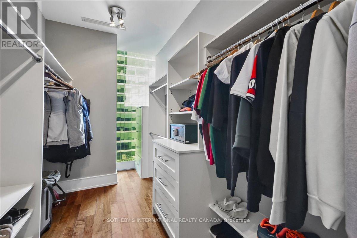 3703 - 183 WELLINGTON STREET W, Toronto (Waterfront Communities), Ontario, M5V0A1 — Photo 38