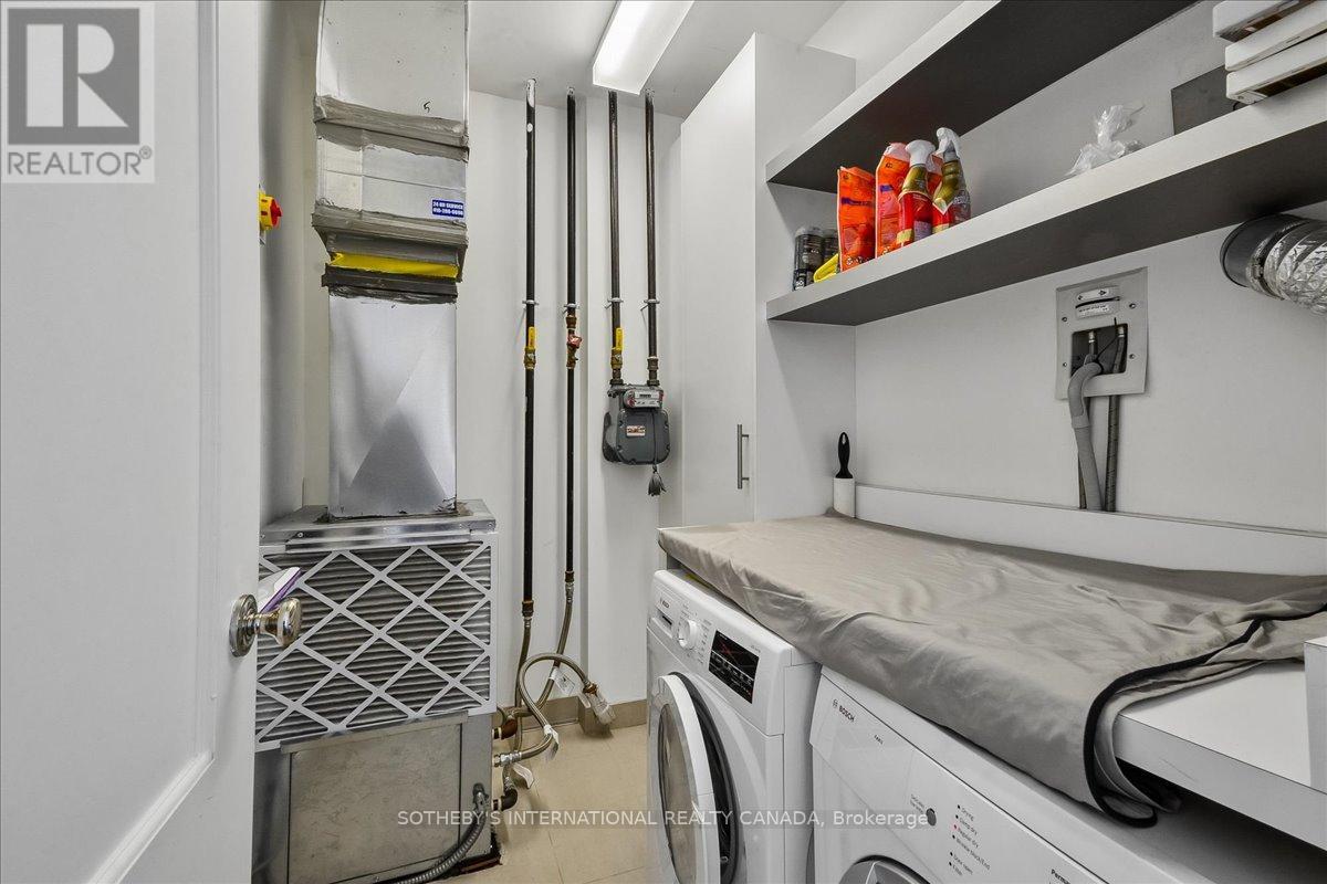 3703 - 183 WELLINGTON STREET W, Toronto (Waterfront Communities), Ontario, M5V0A1 — Photo 41