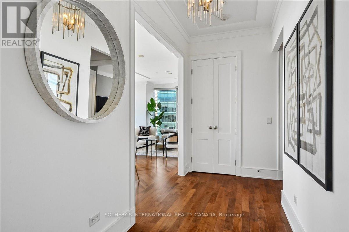 3703 - 183 WELLINGTON STREET W, Toronto (Waterfront Communities), Ontario, M5V0A1 — Photo 8