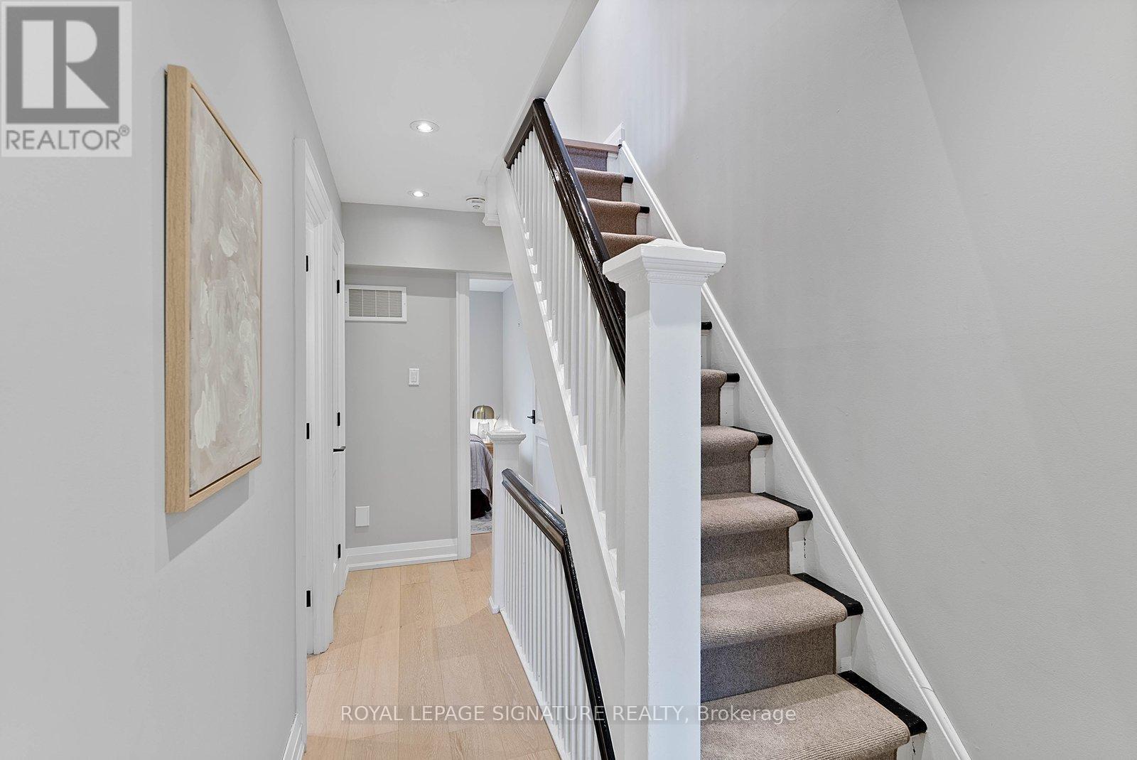 100 SUSSEX AVENUE, Toronto (University), Ontario, M5S1K3 — Photo 21