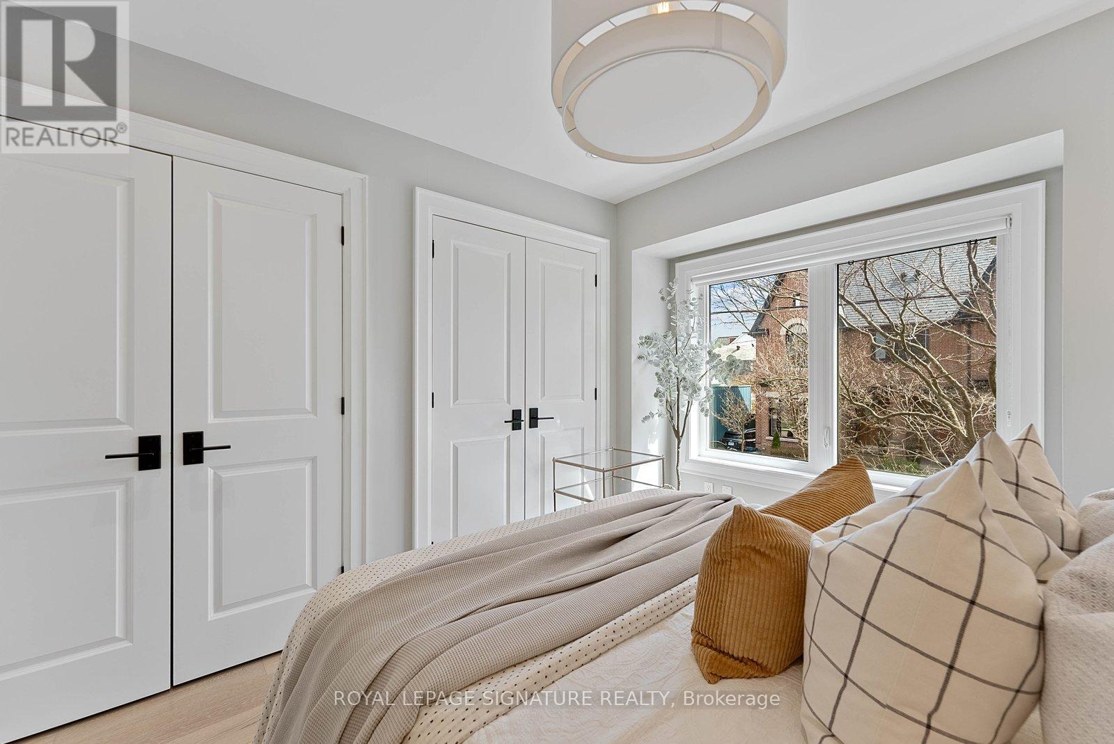100 SUSSEX AVENUE, Toronto (University), Ontario, M5S1K3 — Photo 25