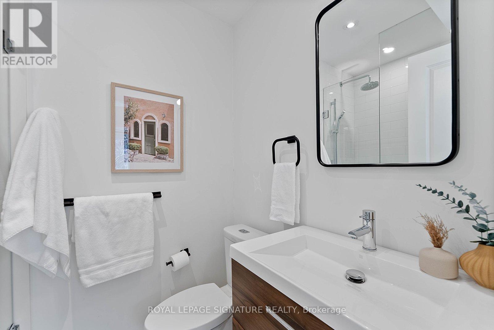 100 SUSSEX AVENUE, Toronto (University), Ontario, M5S1K3 — Photo 28