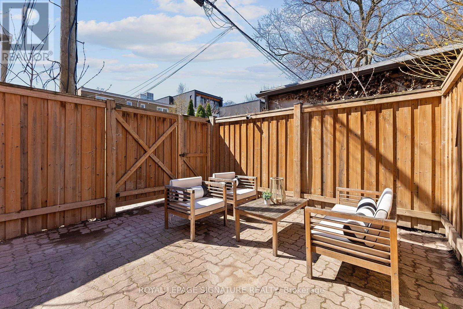 100 SUSSEX AVENUE, Toronto (University), Ontario, M5S1K3 — Photo 36