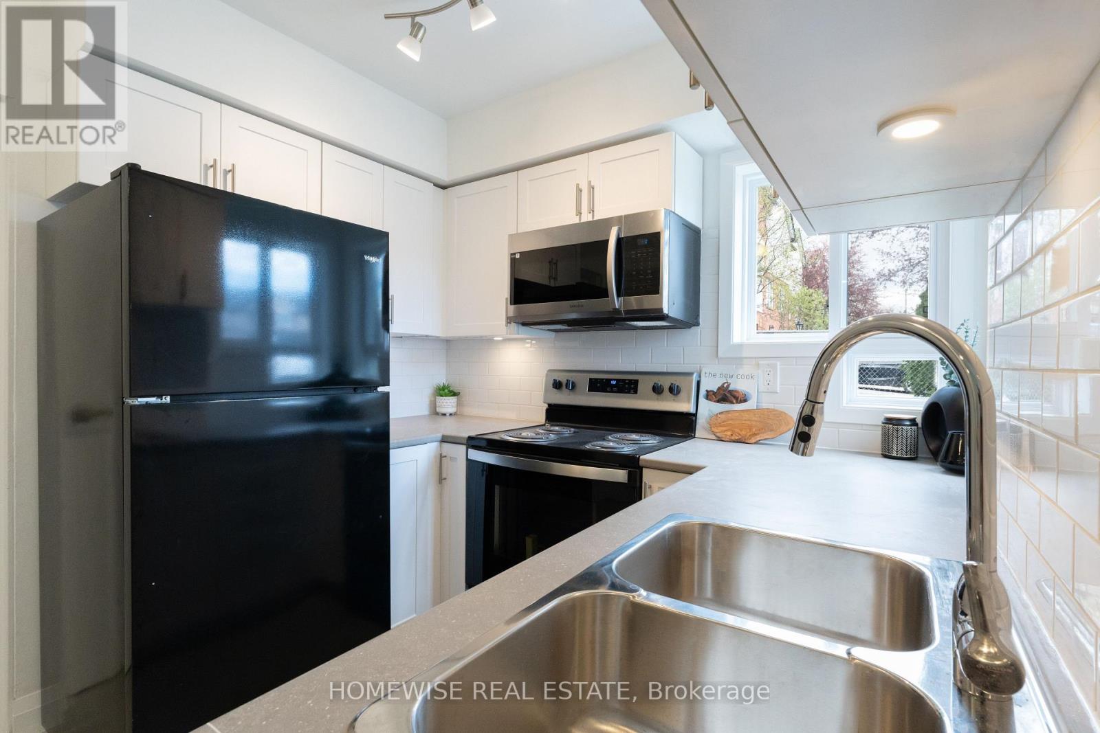 B16 - 240 ORMOND DRIVE, Oshawa (Samac), Ontario, L1G6T5 — Photo 10