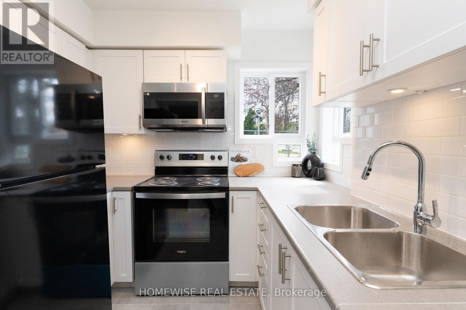 B16 - 240 ORMOND DRIVE, Oshawa (Samac), Ontario, L1G6T5 — Photo 11