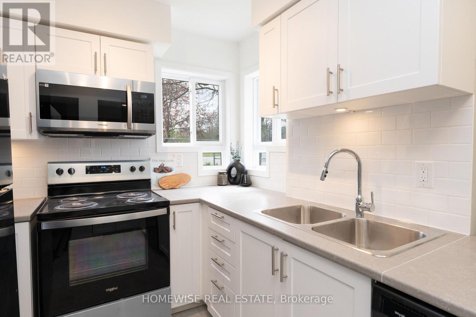 B16 - 240 ORMOND DRIVE, Oshawa (Samac), Ontario, L1G6T5 — Photo 12