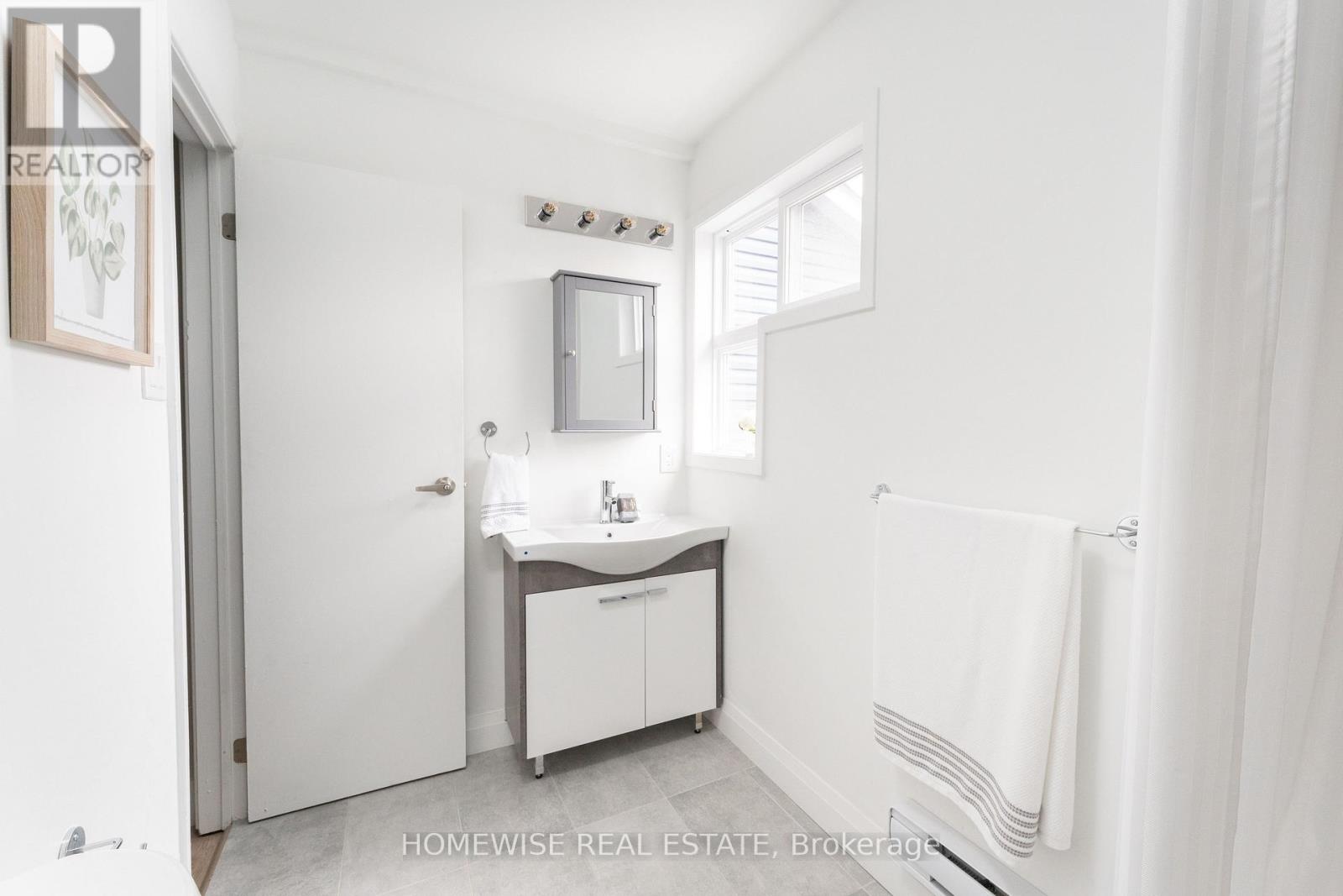 B16 - 240 ORMOND DRIVE, Oshawa (Samac), Ontario, L1G6T5 — Photo 26