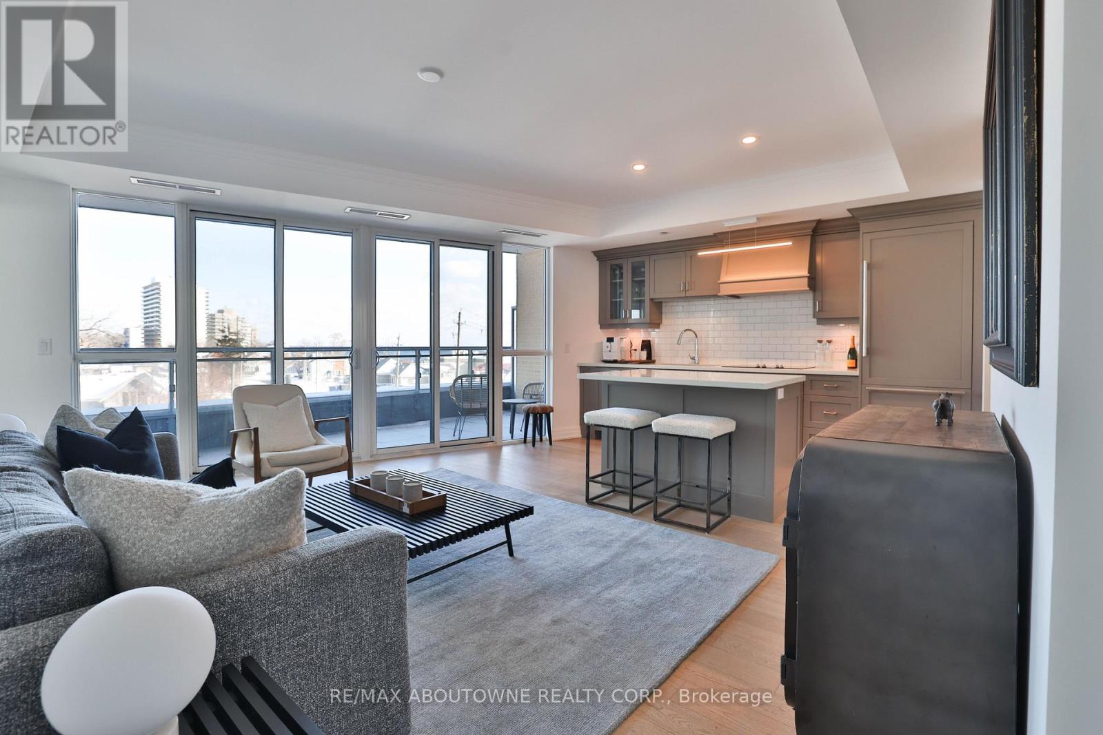 304 - 2060 LAKESHORE ROAD, Burlington (Brant), Ontario, L7R0G2 — Photo 10