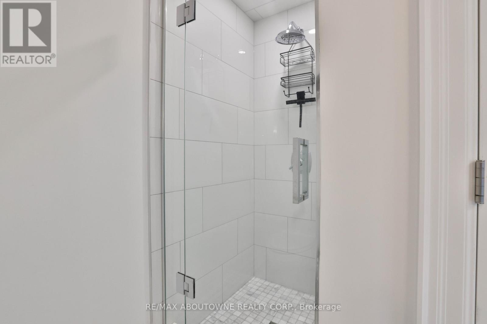 304 - 2060 LAKESHORE ROAD, Burlington (Brant), Ontario, L7R0G2 — Photo 25