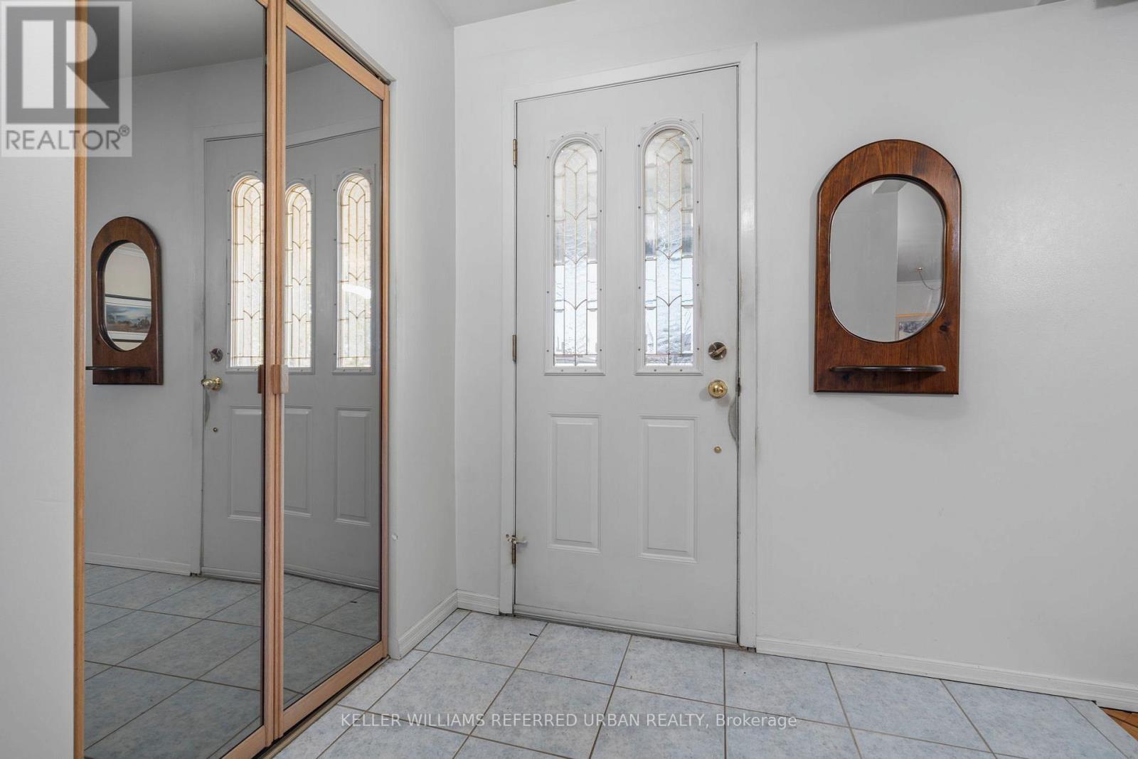 49 NAVENBY CRESCENT, Toronto (Humber Summit), Ontario, M9L1B3 — Photo 4