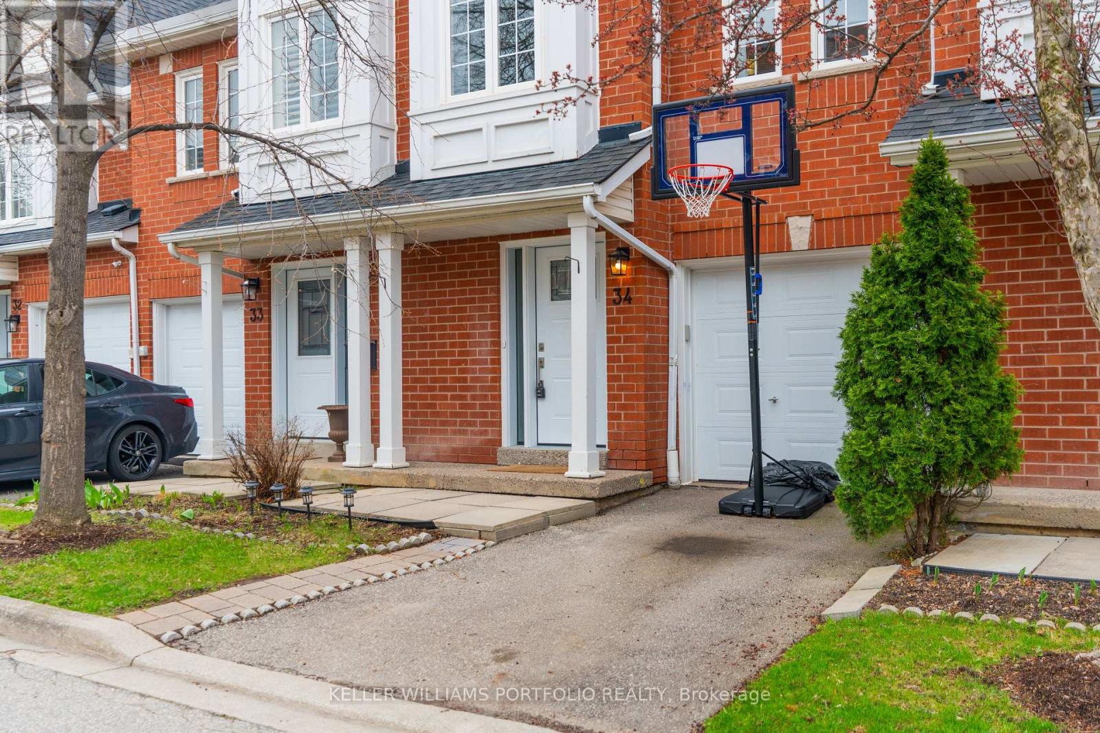 34 - 1588 SOUTH PARADE COURT, Mississauga (East Credit), Ontario, L5M6E7 — Photo 2