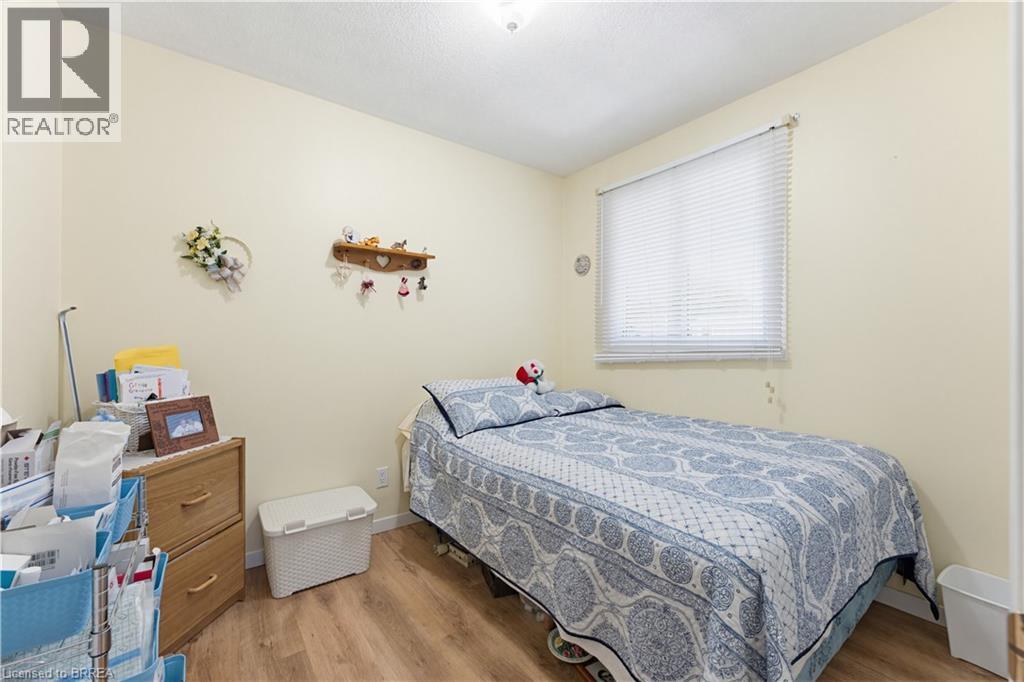 65 LYNDHURST Avenue, Pine Grove, Ontario, N3Y4J9 — Photo 15