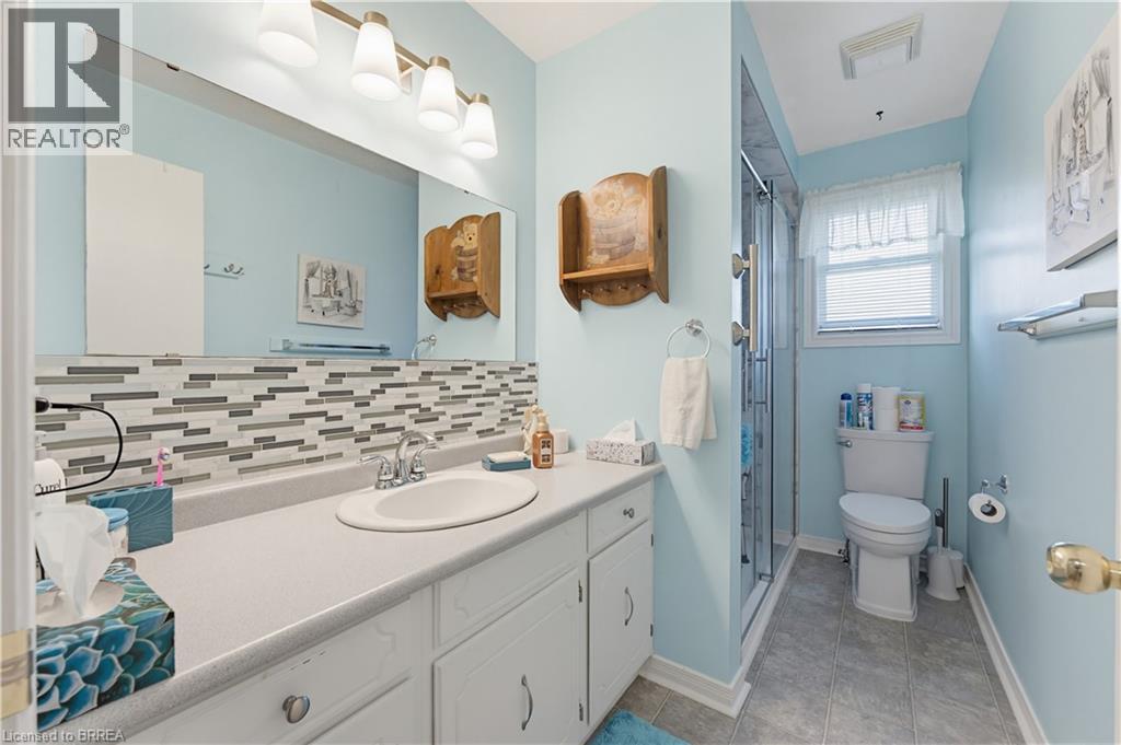 65 LYNDHURST Avenue, Pine Grove, Ontario, N3Y4J9 — Photo 17