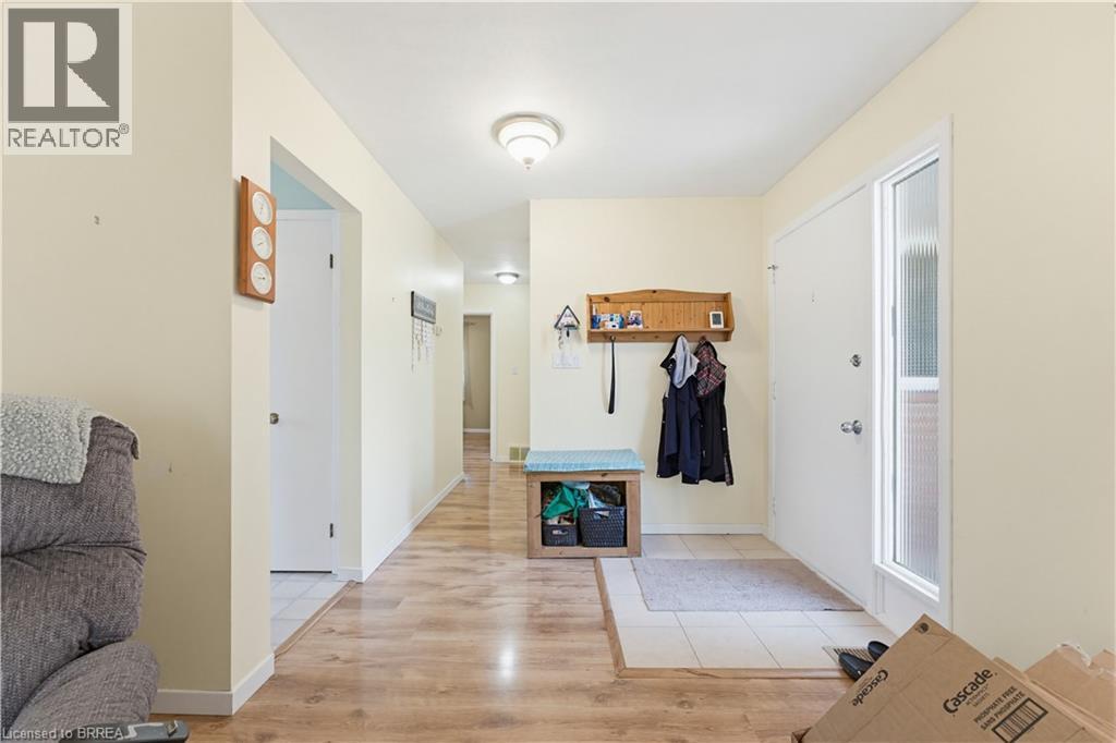 65 LYNDHURST Avenue, Pine Grove, Ontario, N3Y4J9 — Photo 6