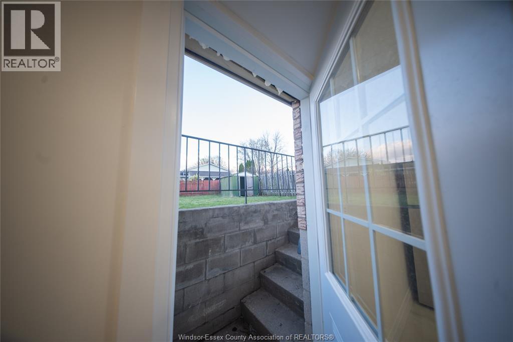 9691 AVERY LANE, Windsor, Ontario, N8R2C1 — Photo 14