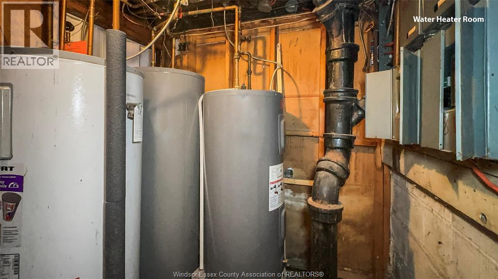 756 BRANT STREET, Windsor, Ontario, N9A3E8 — Photo 36