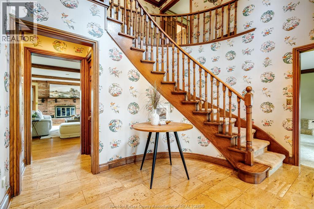 850 North Talbot Rd, Windsor, Ontario, N8G1M7 — Photo 3