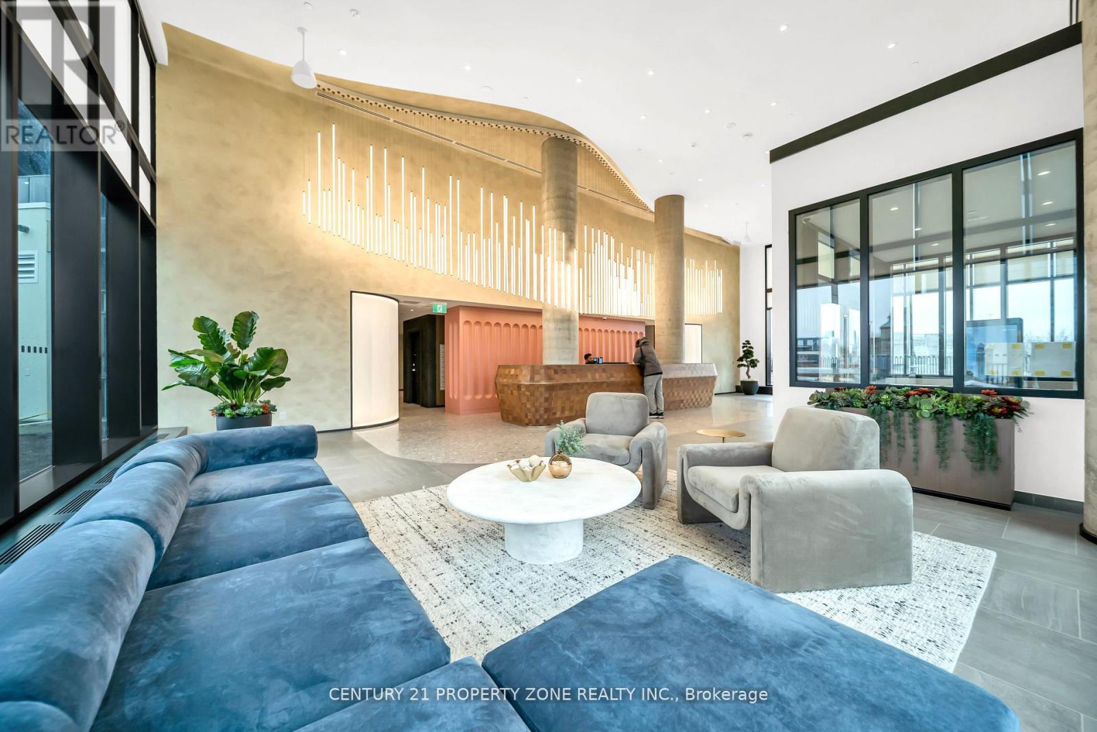 1914 - 25 WELLINGTON STREET, Kitchener, Ontario, N2G0G5 — Photo 3