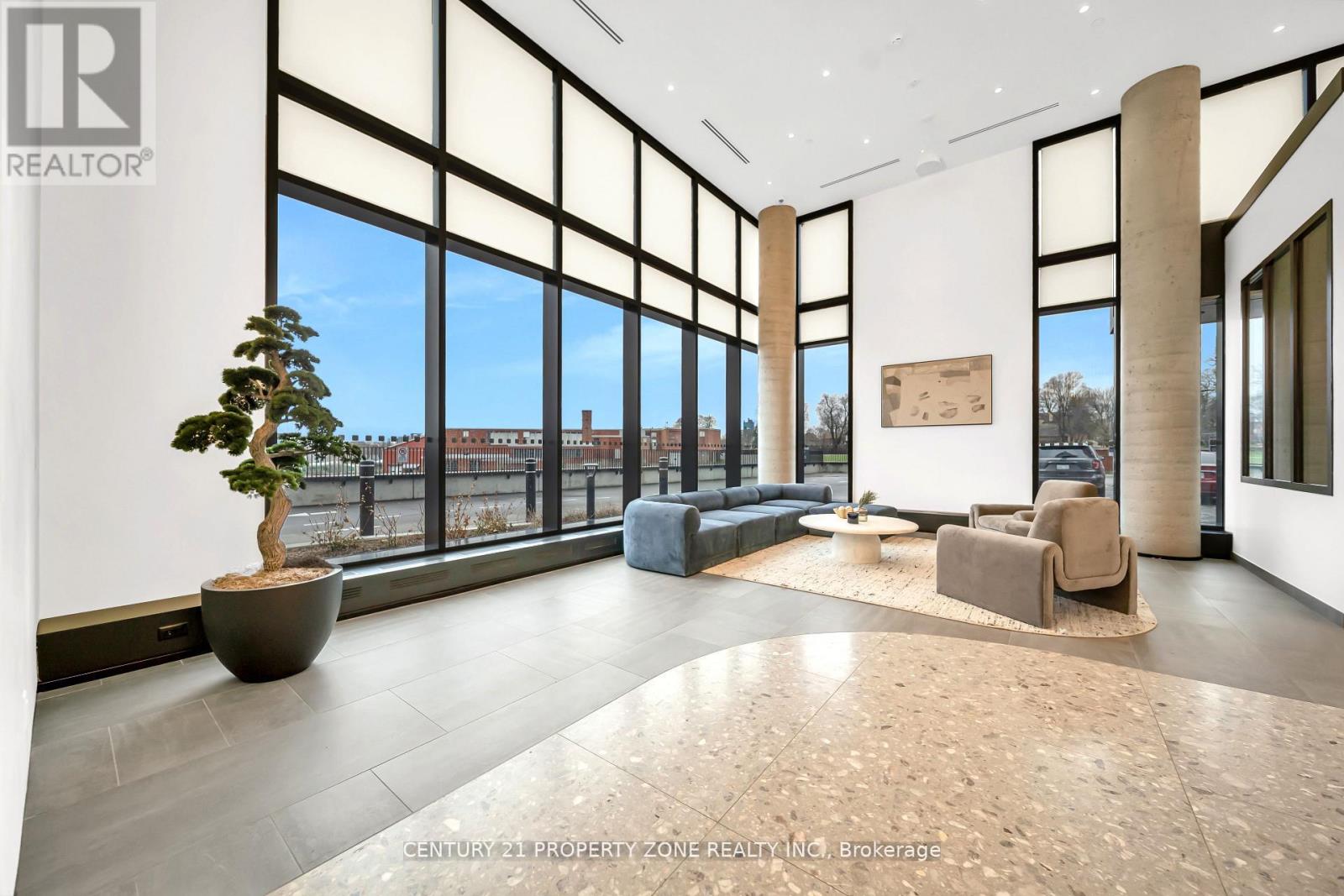 1914 - 25 WELLINGTON STREET, Kitchener, Ontario, N2G0G5 — Photo 4